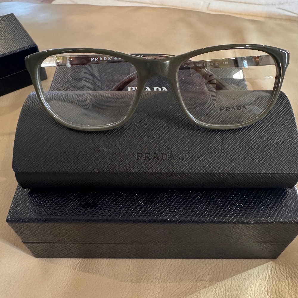Prada eyeglasses VPR29S